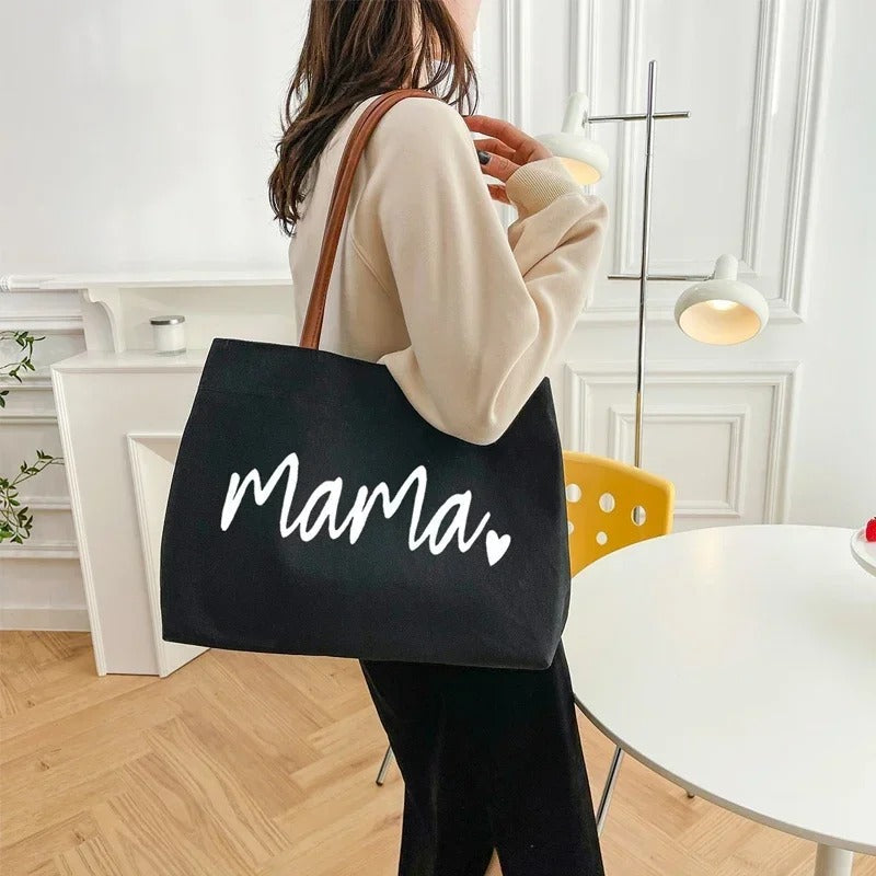 MAMÁ