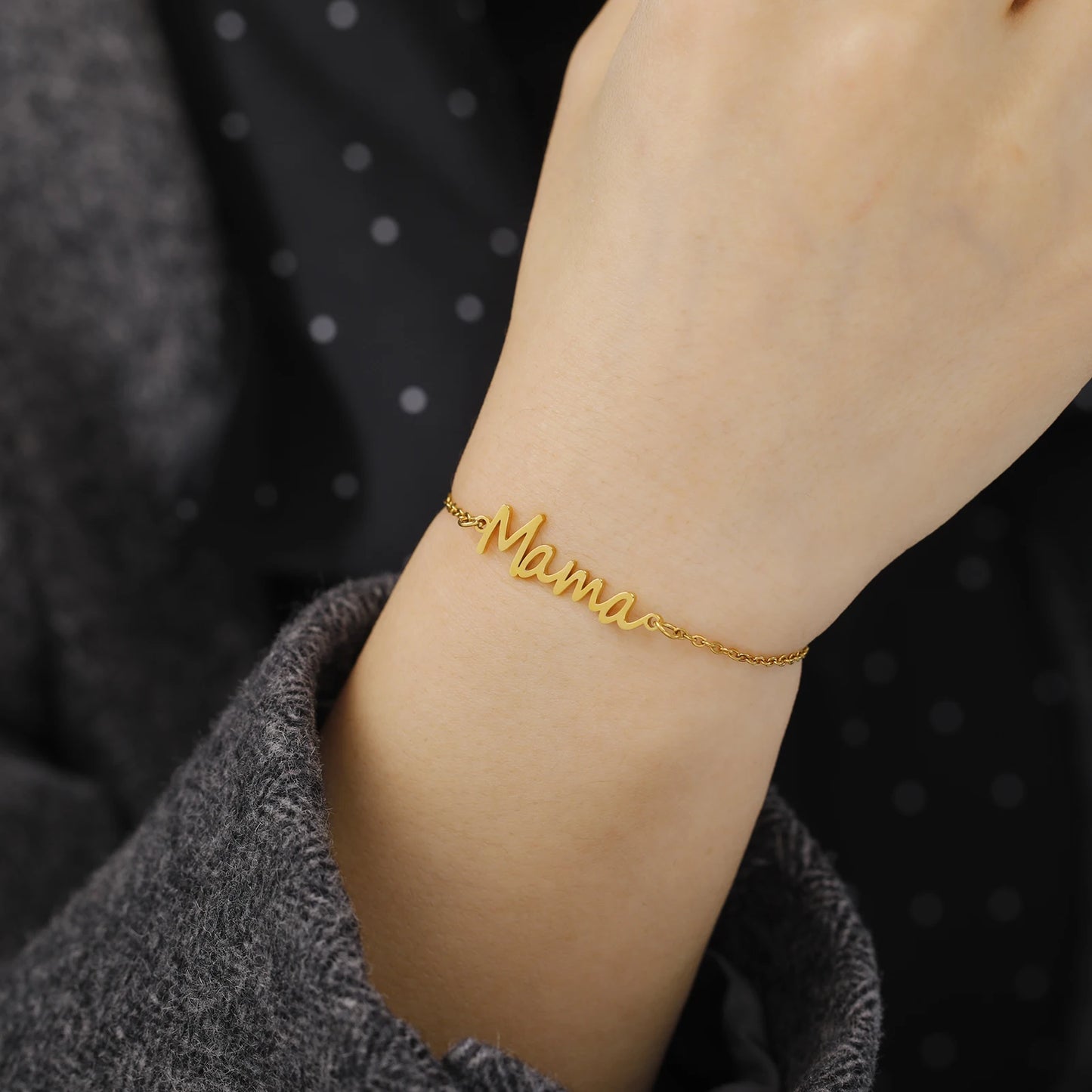 PULSERA CON NOMBRE MAMÁ